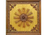 Woodcarving - a decoration of a ceiling of walnut and alder, unique!