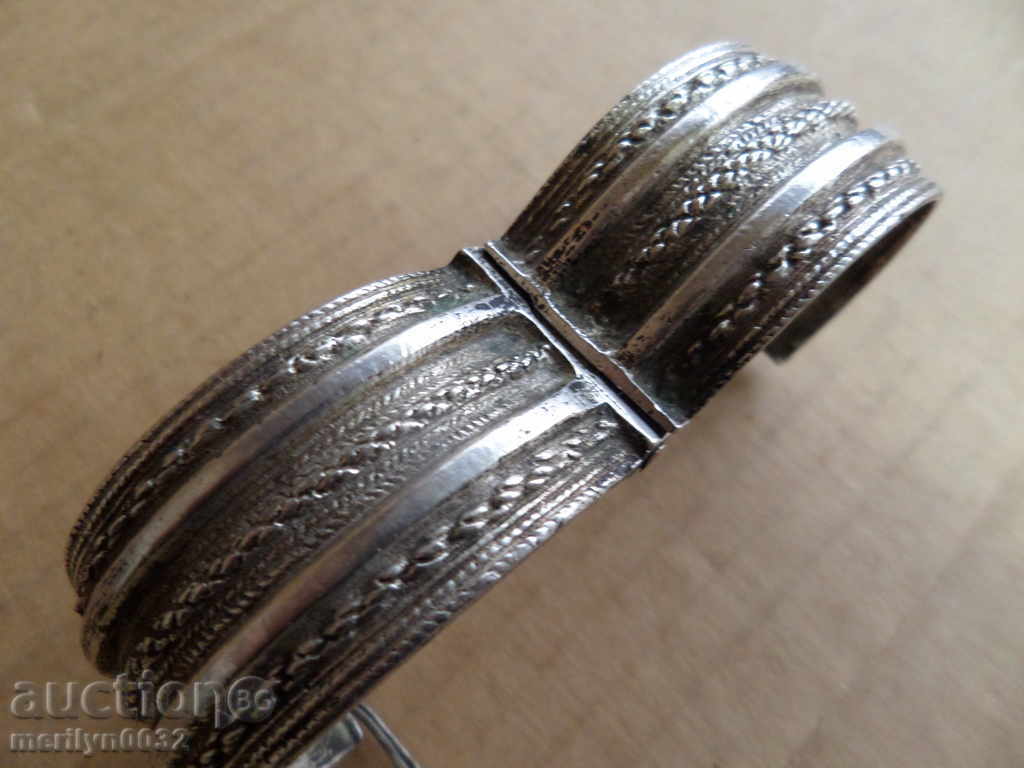 Revival silver bracelet with silver pin ornament jewelry costume with price 175.00 BGN | € 89.48 Revival silver bracelet with silver pin ornament jewelry costume with price 175.00 BGN | € 89.48