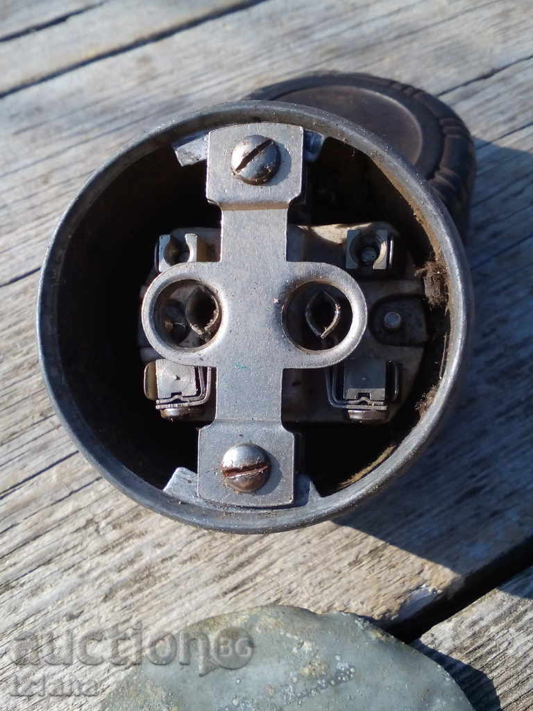 An old contact, a rosette - 5 An old contact, a rosette - 5