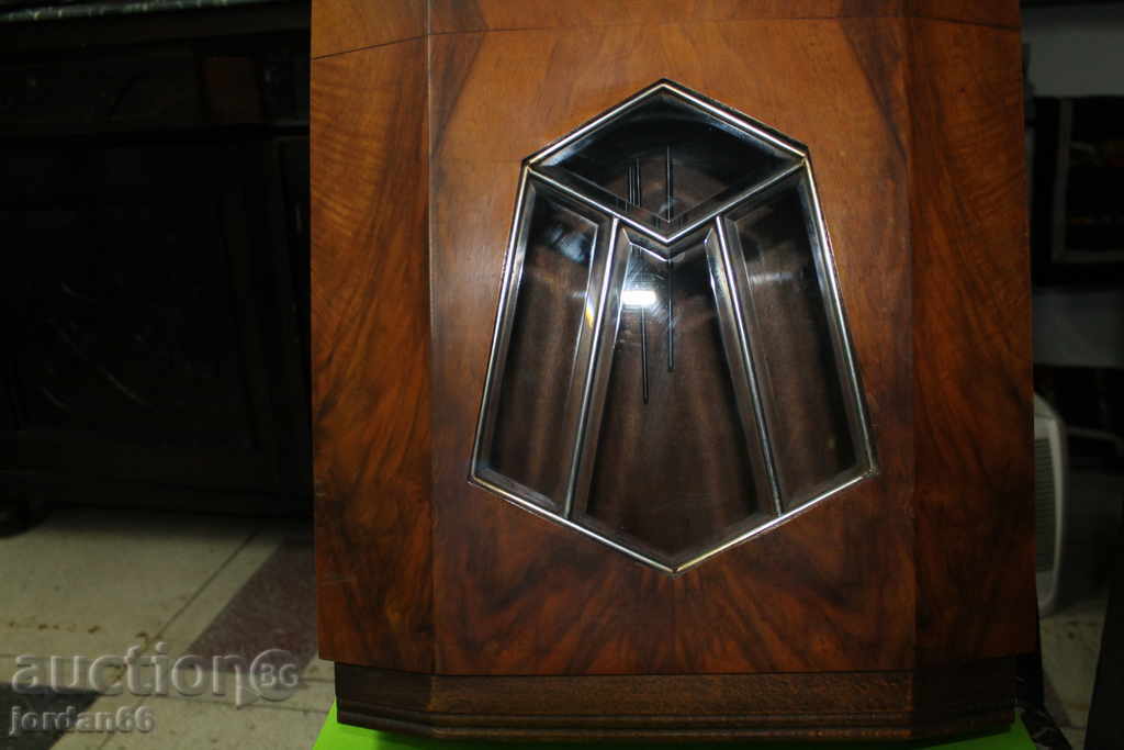 Wooden French wall clock with price 280.00 BGN | € 143.16 Wooden French wall clock with price 280.00 BGN | € 143.16