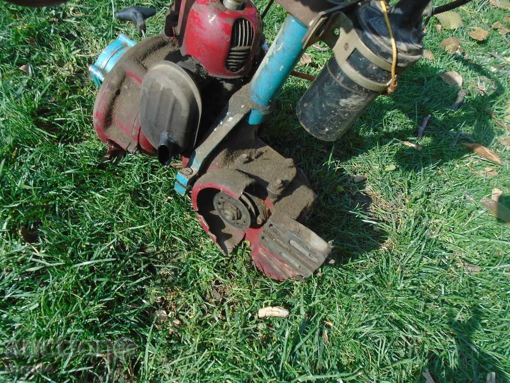 STARA RUSSIAN MOTOR SUSPENSION - WITHOUT WIRE AND FILTER with price 76.50 BGN | € 39.11 STARA RUSSIAN MOTOR SUSPENSION - WITHOUT WIRE AND FILTER with price 76.50 BGN | € 39.11