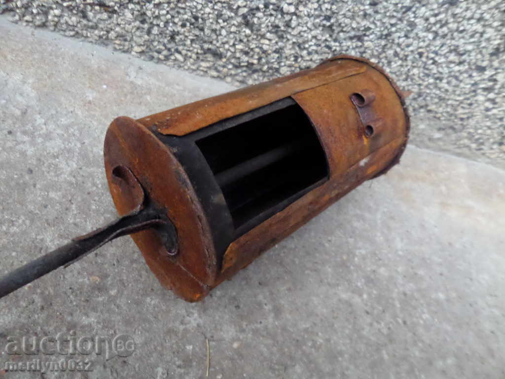 Delivery of Coffee maker for popcorn roasted sunflower wrought iron Delivery of Coffee maker for popcorn roasted sunflower wrought iron