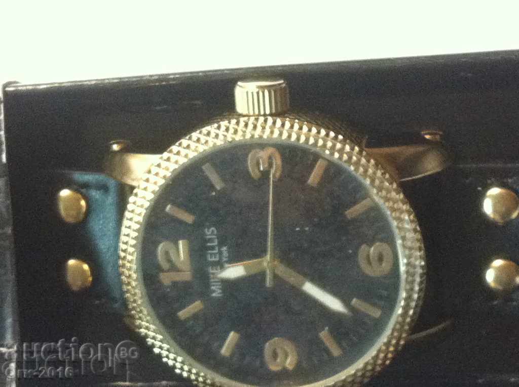 Auction Clock MIKE ELLIS Auction Clock MIKE ELLIS