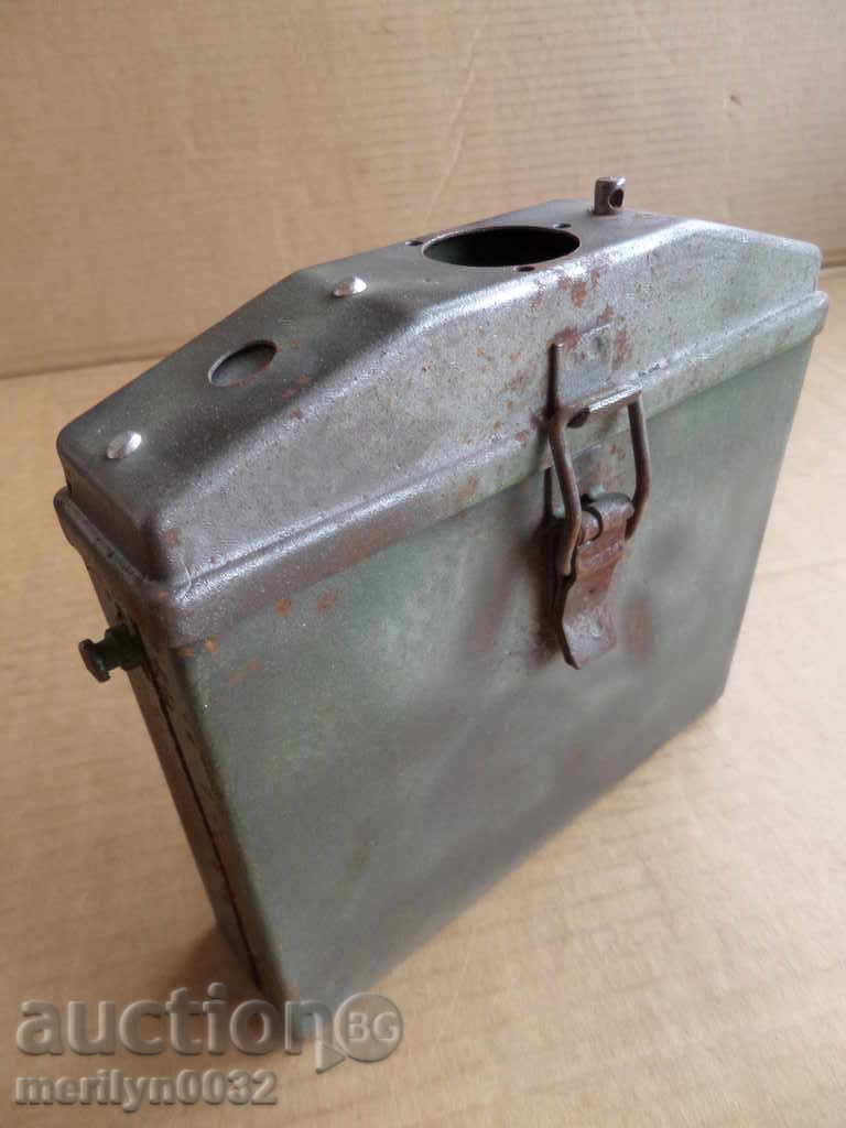 Метално армейско сандъче паласка за акумулатор WW2