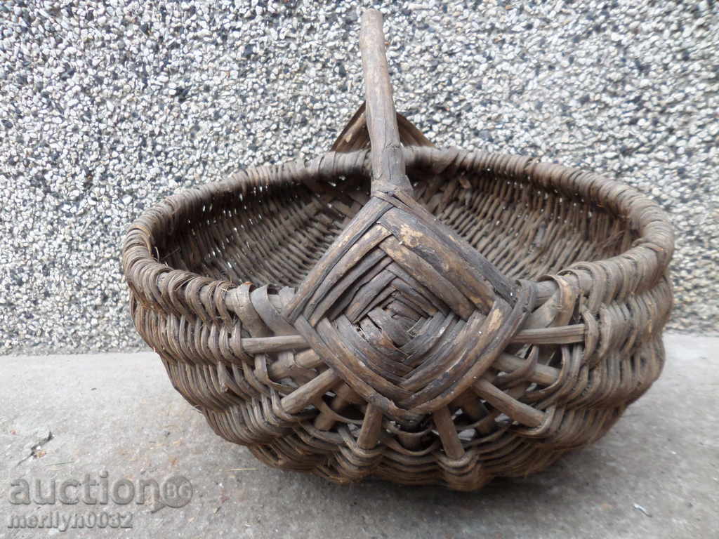Old wicker basket, wooden basket, panner - 6 Old wicker basket, wooden basket, panner - 6