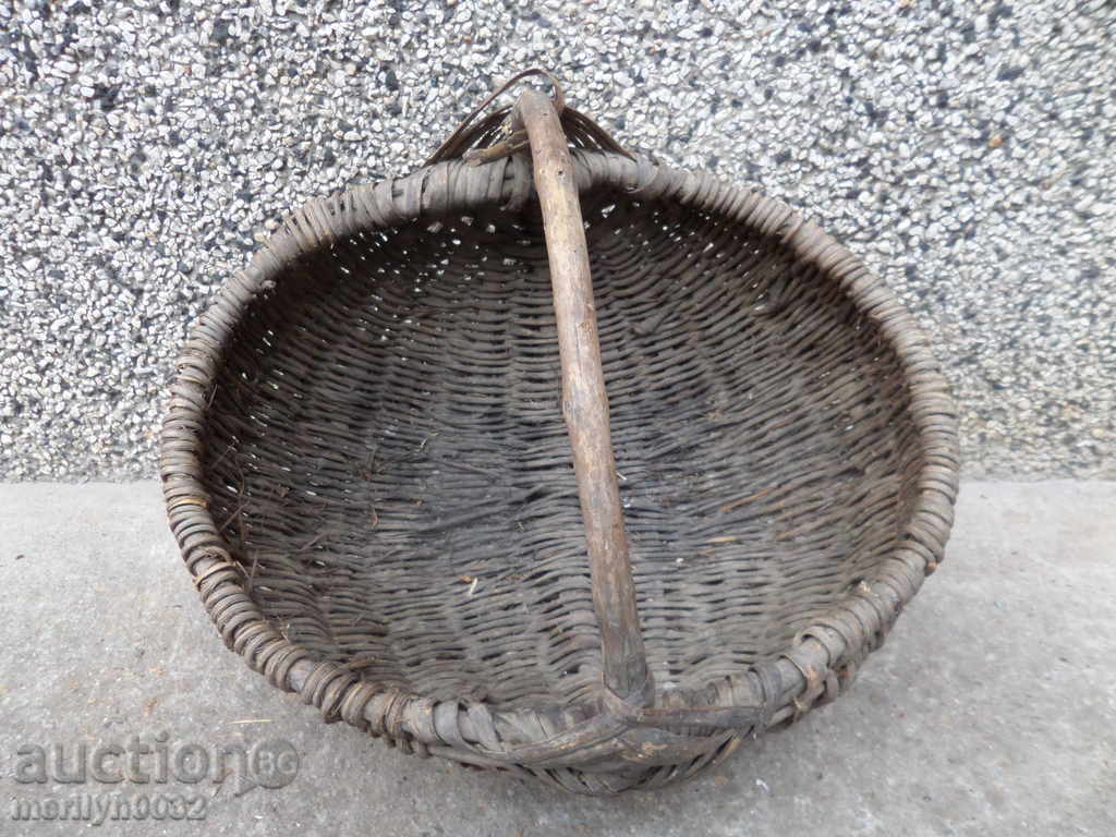 Old wicker basket, wooden basket, panner - 7 Old wicker basket, wooden basket, panner - 7