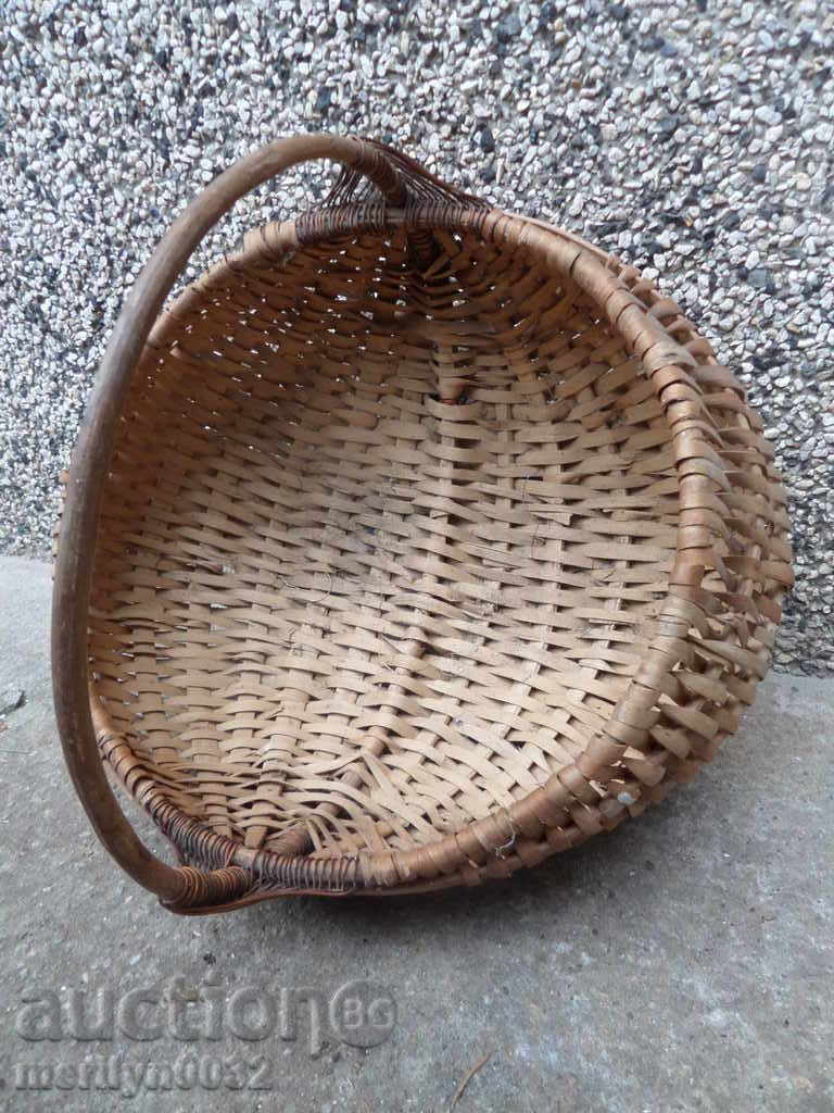 Old wicker basket, wooden basket, panner - 6 Old wicker basket, wooden basket, panner - 6