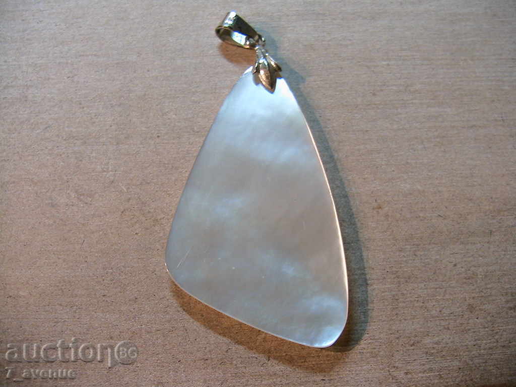 Very beautiful big mother-of-pearl medallion on the ring printing 800 - 5 Very beautiful big mother-of-pearl medallion on the ring printing 800 - 5