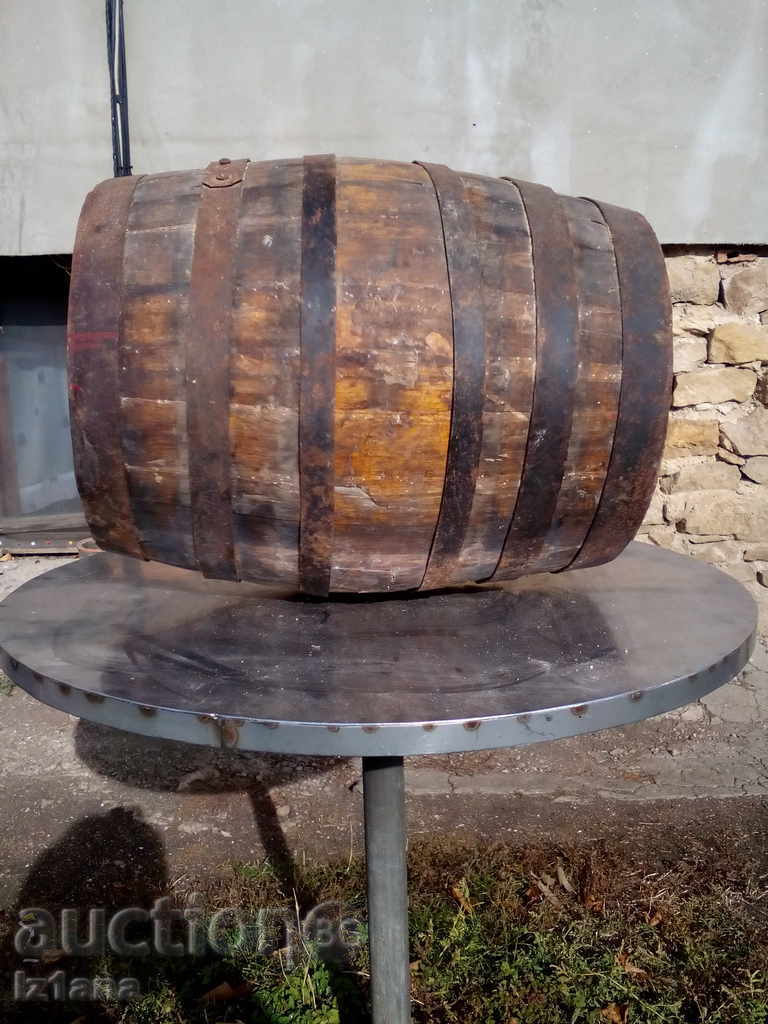 An old barrel - 5 An old barrel - 5