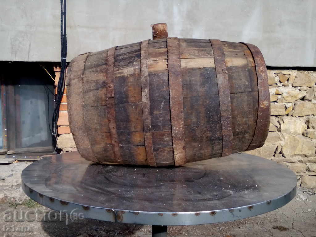 An old barrel - 5 An old barrel - 5