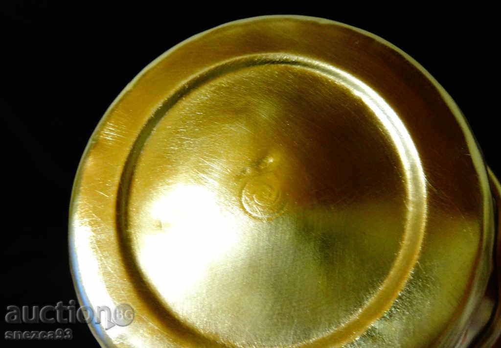 Delivery of Brass candy basket. Delivery of Brass candy basket.