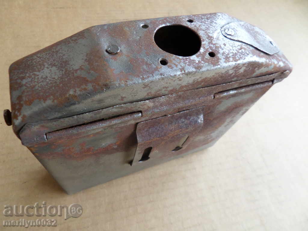 Στρατού μπαταρία μεταλλικό κουτί κουτί φυσιγγίων WW2 - 6 Στρατού μπαταρία μεταλλικό κουτί κουτί φυσιγγίων WW2 - 6