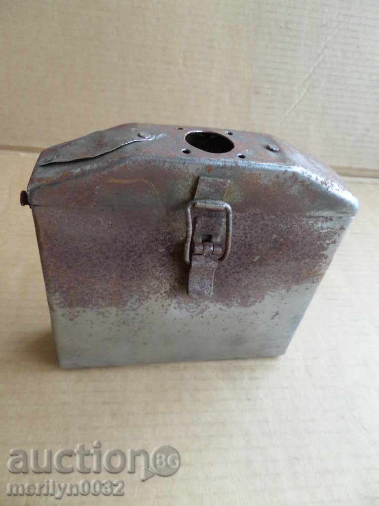 Metal army box for the WW2 battery