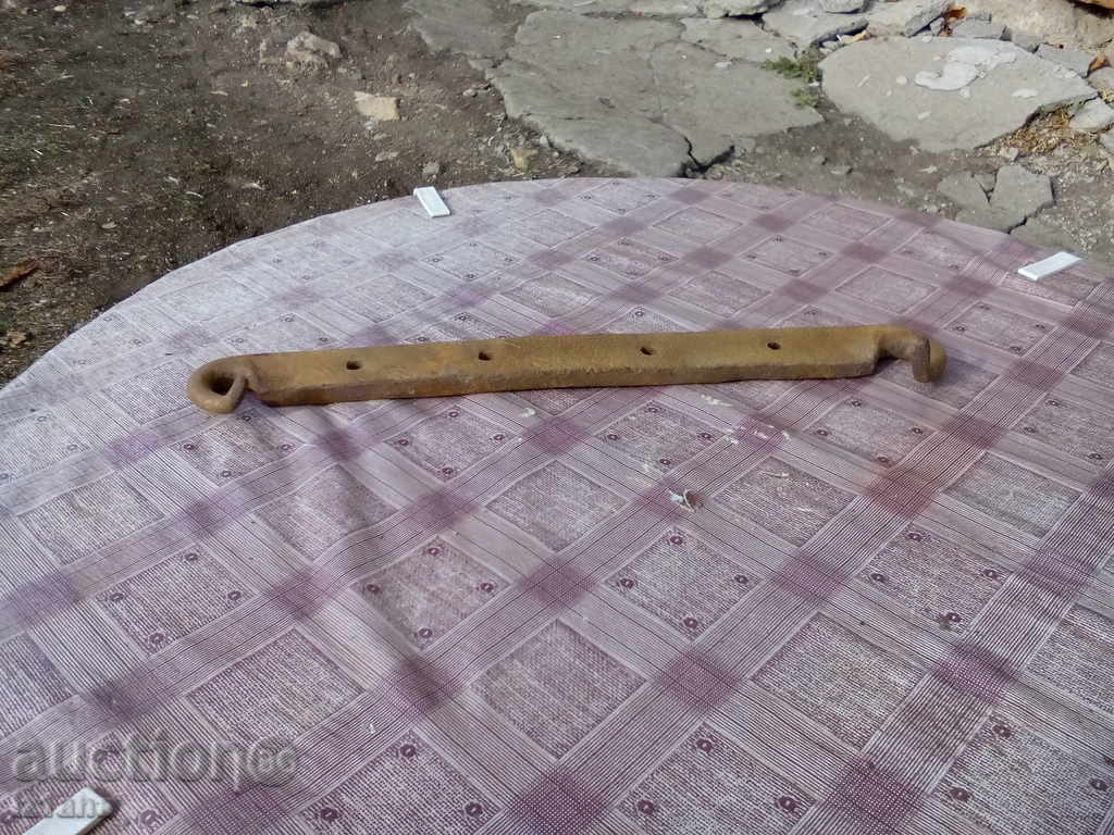 Auction Ancient metal object Auction Ancient metal object