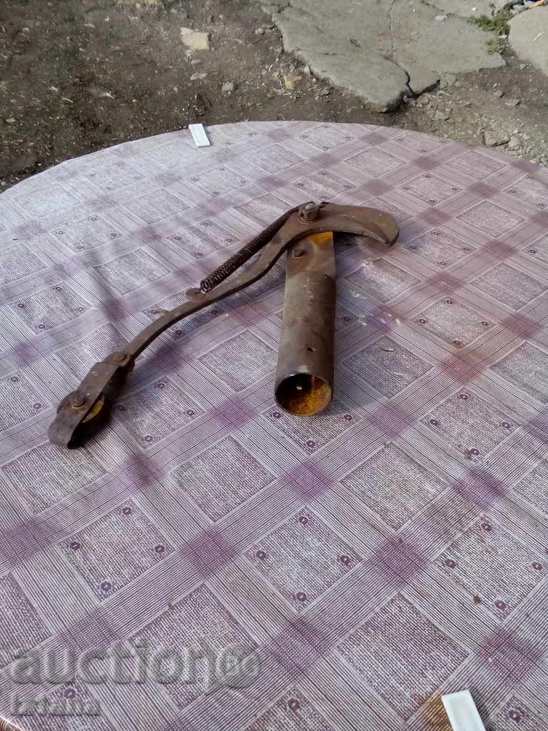 Delivery of Ancient tool