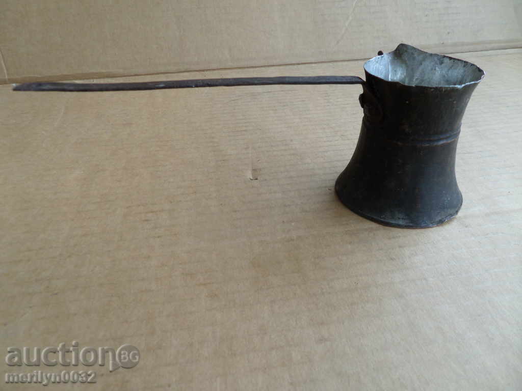 An old copper jade coffee beaker copper pot with price 31.00 BGN | € 15.85 An old copper jade coffee beaker copper pot with price 31.00 BGN | € 15.85