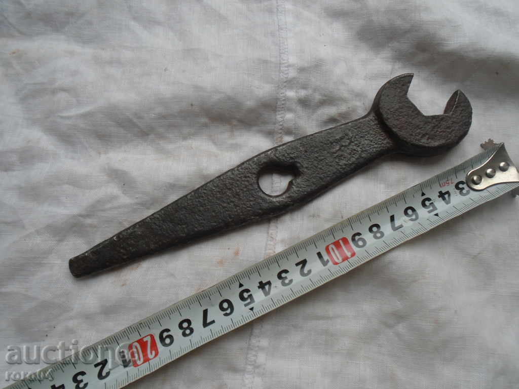 Delivery of STAR GERMAN KEY - WW II Delivery of STAR GERMAN KEY - WW II