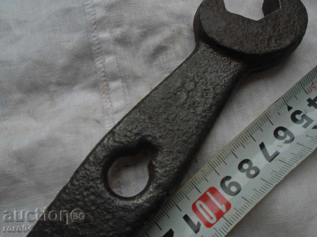 STAR GERMAN KEY - WW II - 5 STAR GERMAN KEY - WW II - 5