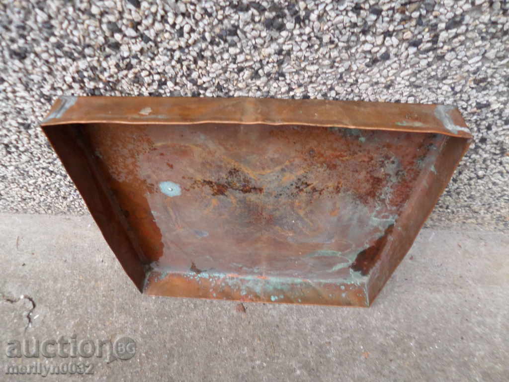 An old tray, a baker, a tray, a blue copper pot - 7