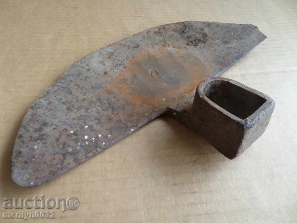 Old pick wrought iron instrument tool seal sickle and hammer - 5