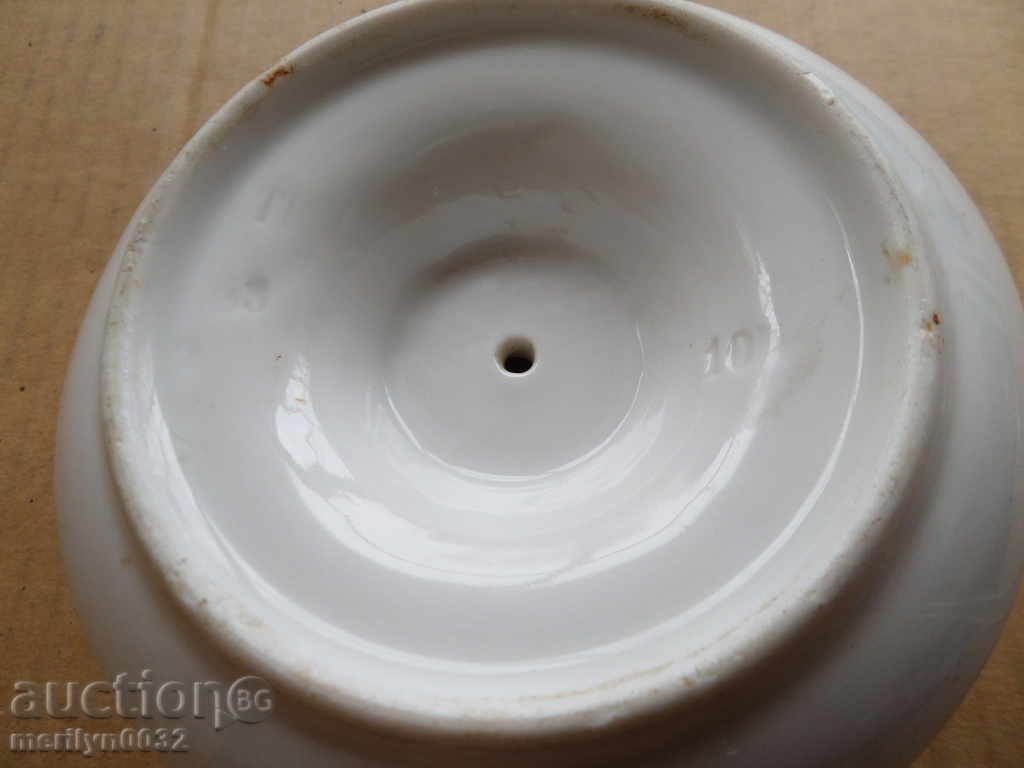 Delivery of An old porcelain porcelain candlestick Delivery of An old porcelain porcelain candlestick