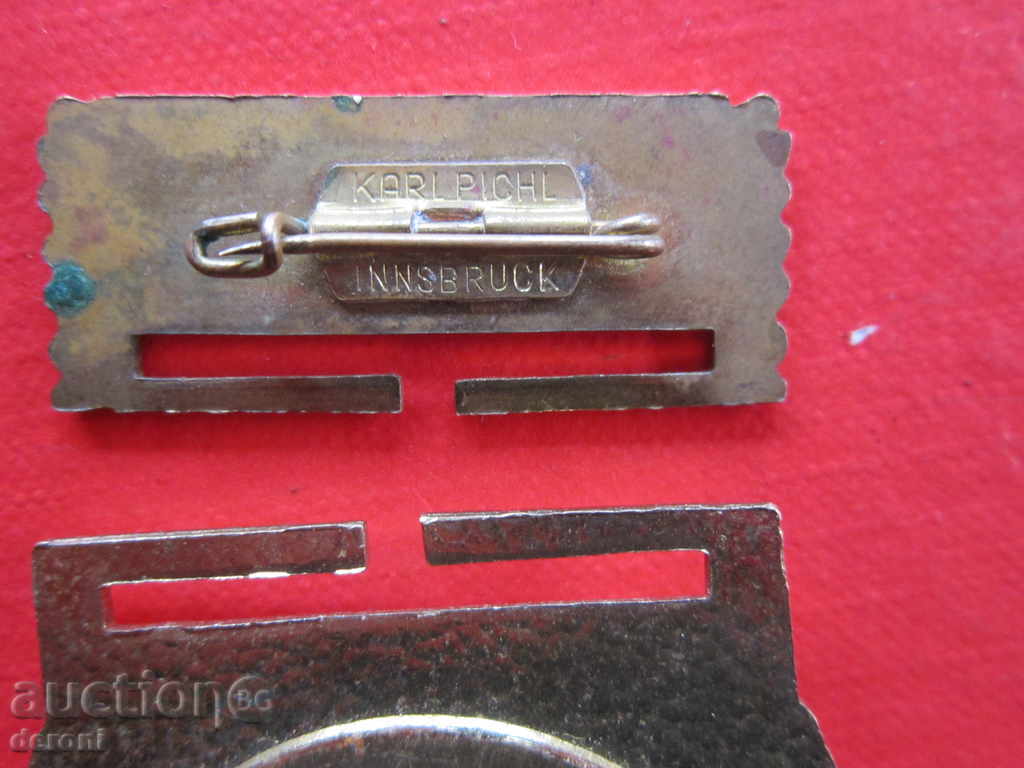 Delivery of Rare Ski Medal Order 1972 Delivery of Rare Ski Medal Order 1972