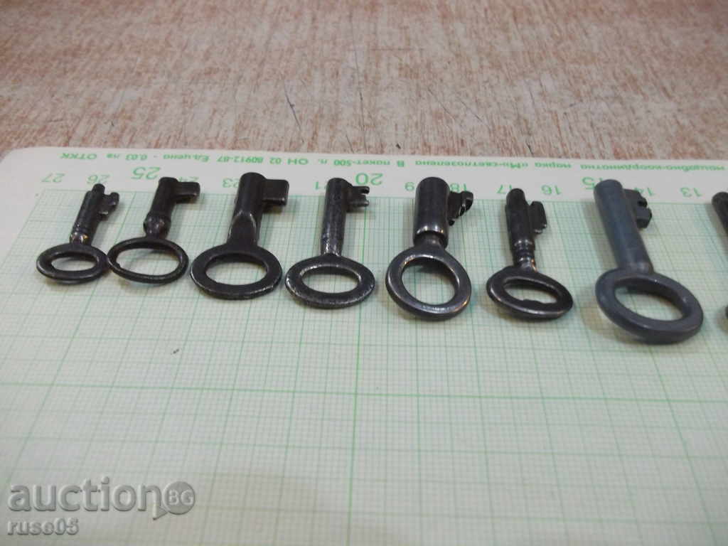 Lot de 13 buc. întrerupătoare vechi pentru încuietori - 6 Lot de 13 buc. întrerupătoare vechi pentru încuietori - 6
