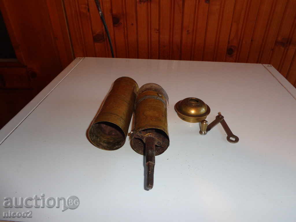 Auction Ottoman coffee grinder old bronze grinder mill big Auction Ottoman coffee grinder old bronze grinder mill big