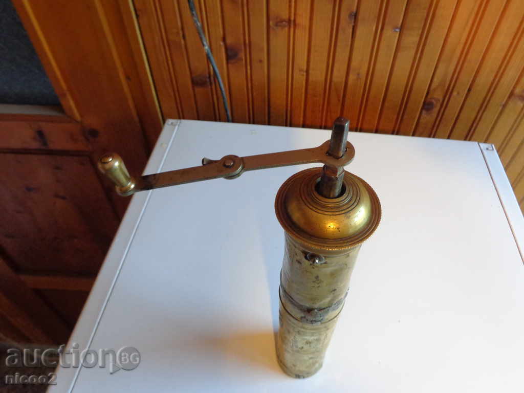 Delivery of Ottoman coffee grinder old bronze grinder mill big Delivery of Ottoman coffee grinder old bronze grinder mill big