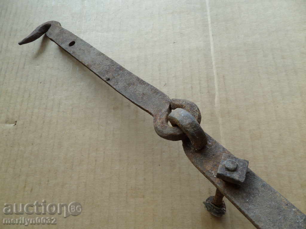 Auction Old locking hook lock hook wrought iron latch Auction Old locking hook lock hook wrought iron latch