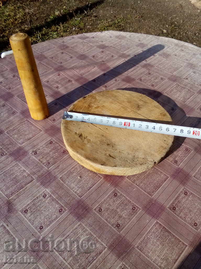 Auction An old board Auction An old board