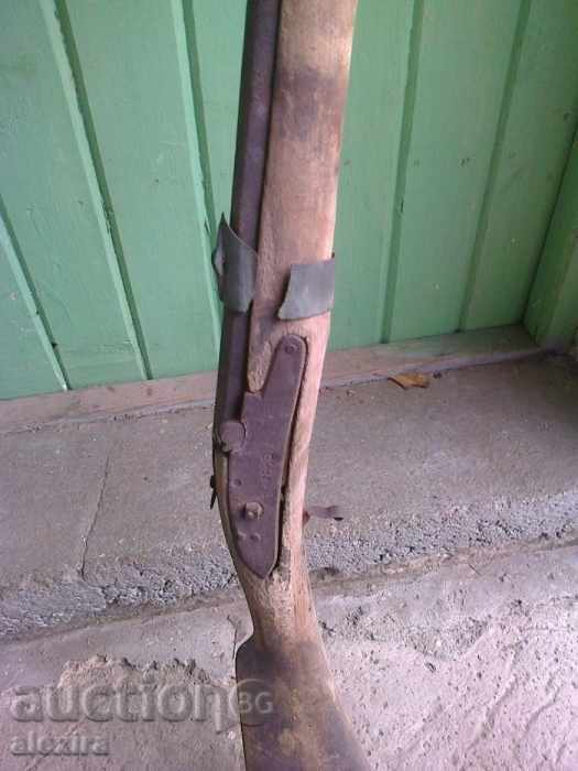 old rare capsule shotgun 1895 with price 650.00 BGN | € 332.34