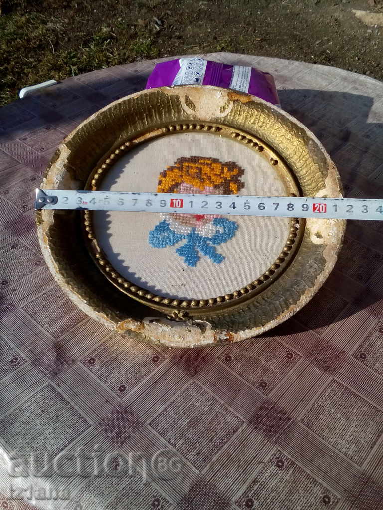 Licitație Tapiserie, broderie, imagine brodate