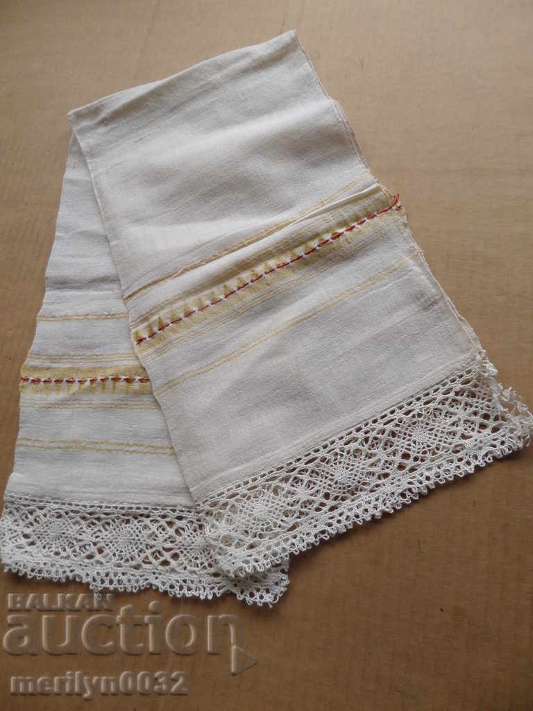 An old hand-woven cloth embroidery lace costume - 6 An old hand-woven cloth embroidery lace costume - 6