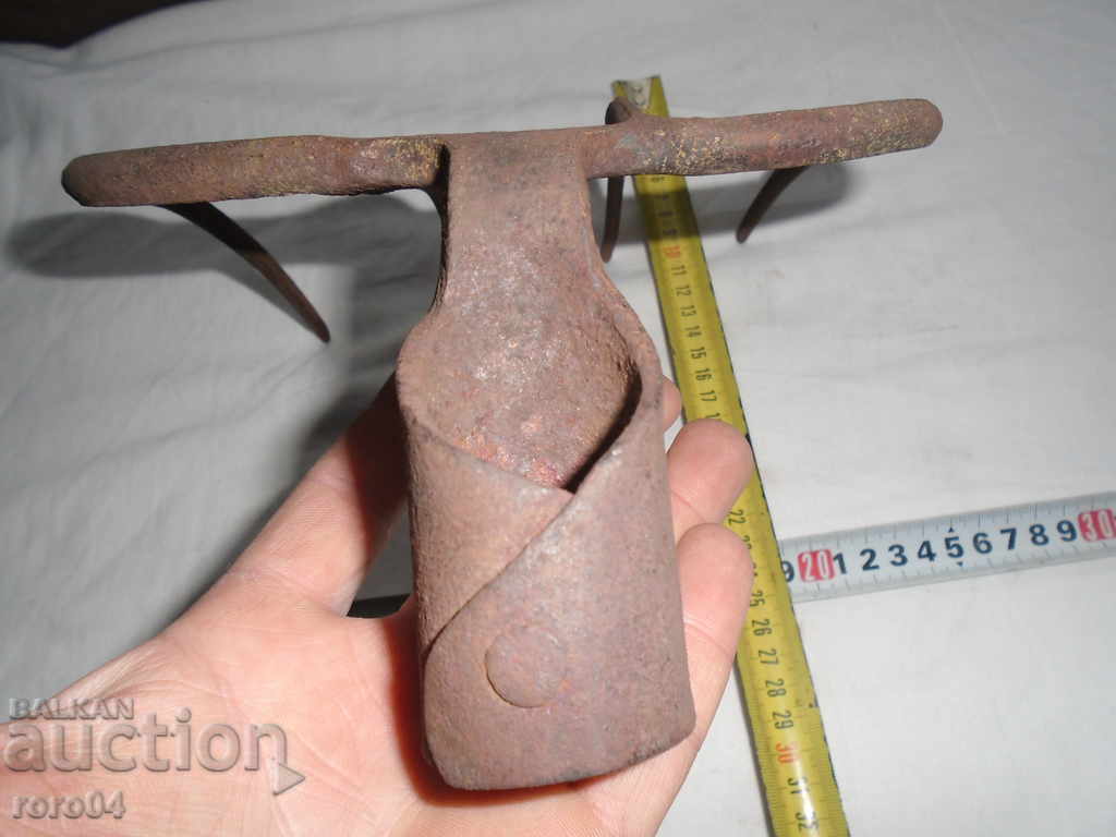 ГОЛЯМА СТАРА КОВАНА ВИЛА / ВИЛАР - 5