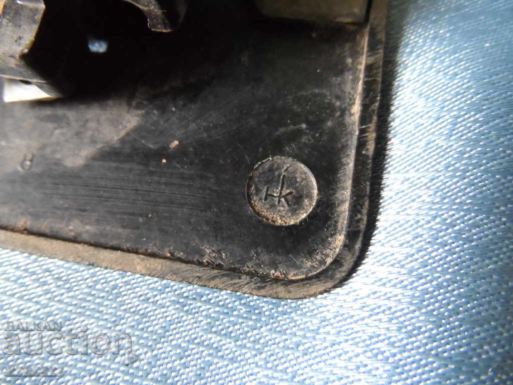 Delivery of old bakelite key - 2 Delivery of old bakelite key - 2