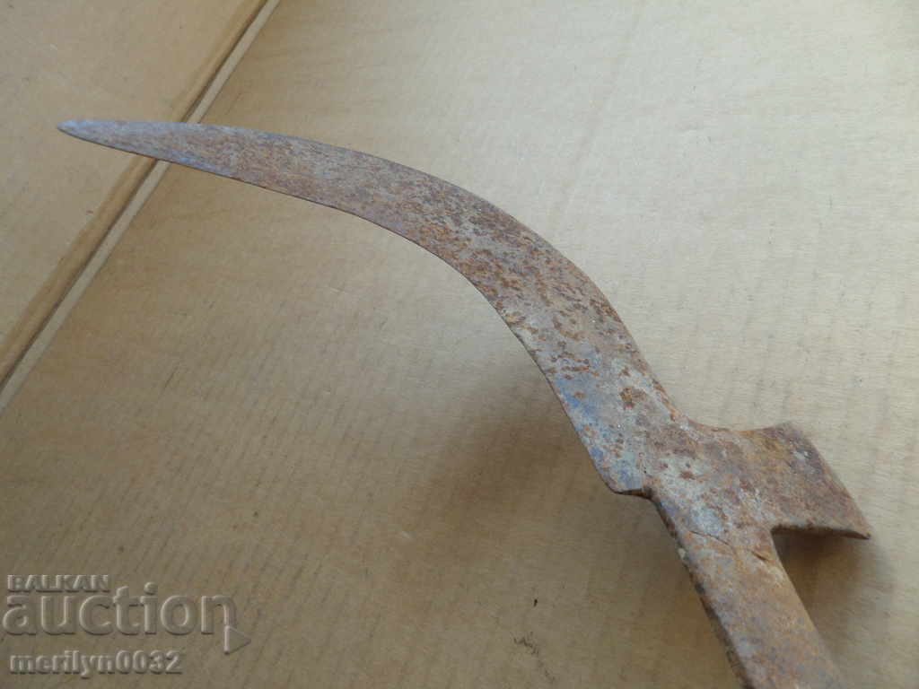 Old instrument picker with engraved wrought iron blade - 5 Old instrument picker with engraved wrought iron blade - 5
