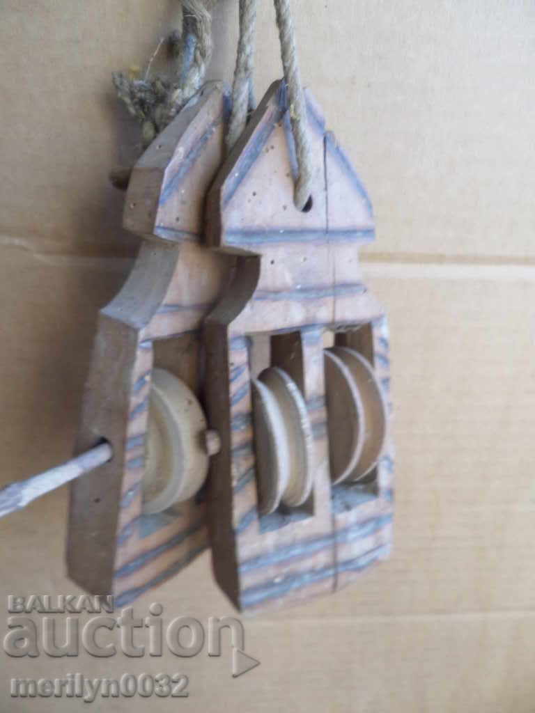 Old wood pulleys, polispast for loom, wooden, primitive - 7 Old wood pulleys, polispast for loom, wooden, primitive - 7