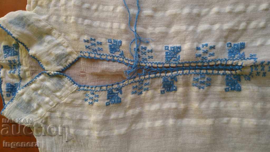 Auction  shirt, blouse-kenar