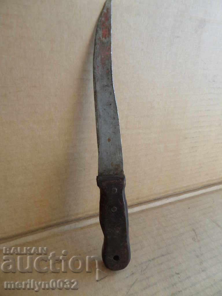 Delivery of An old knifeless knife with a bakelite knife handle, a dagger Delivery of An old knifeless knife with a bakelite knife handle, a dagger