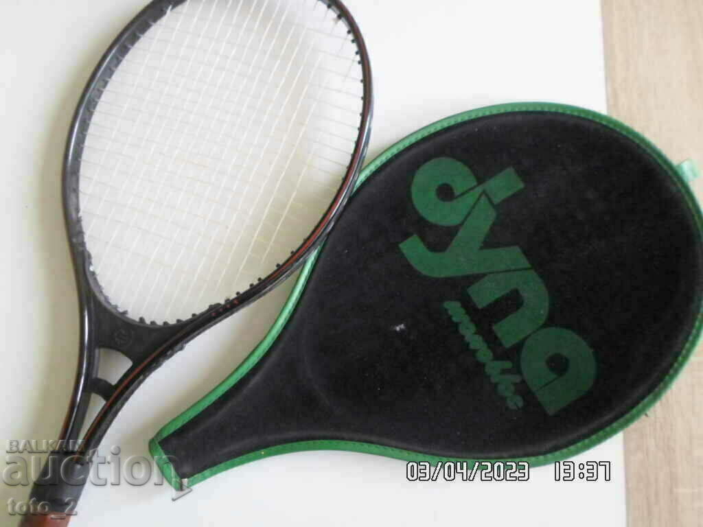 Tennis Racket + case-DISCOUNT!!! with price 19.90 BGN | € 10.17 Tennis Racket + case-DISCOUNT!!! with price 19.90 BGN | € 10.17