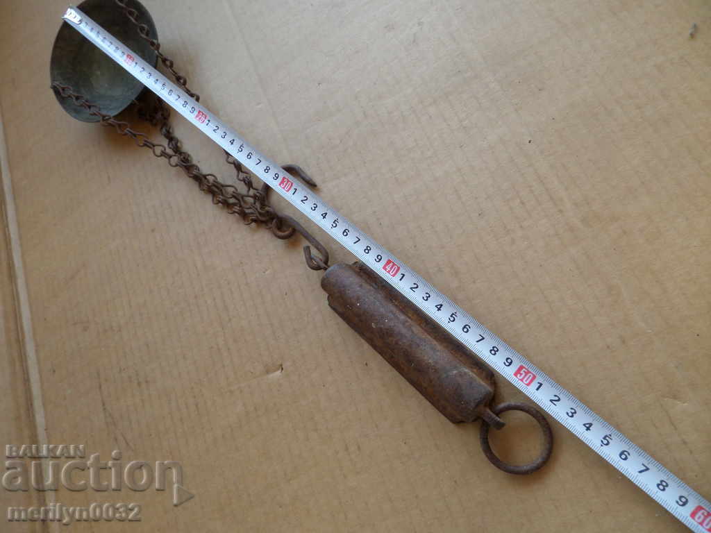 Old pocket scales, scales, scales, pallet with price 84.00 BGN | € 42.95 Old pocket scales, scales, scales, pallet with price 84.00 BGN | € 42.95