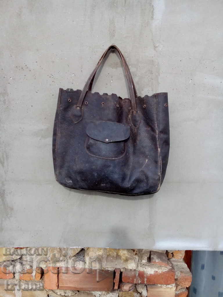 Старинна кожена чанта,торба