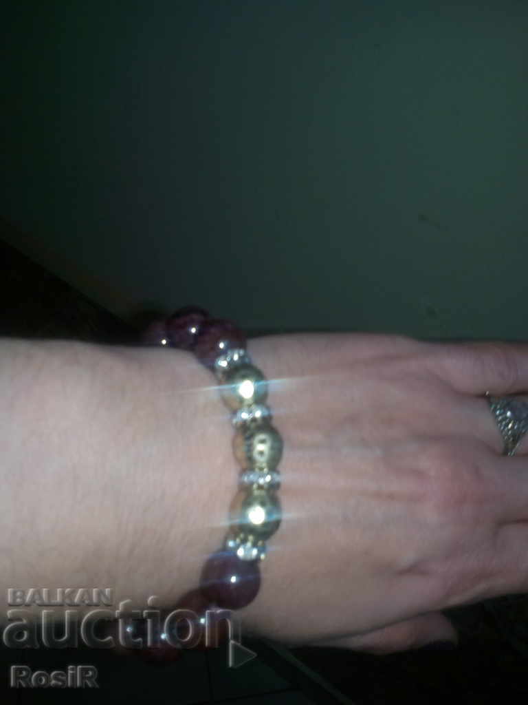 GRAIN GRANATES WITH ORNAMENTS - 5 GRAIN GRANATES WITH ORNAMENTS - 5