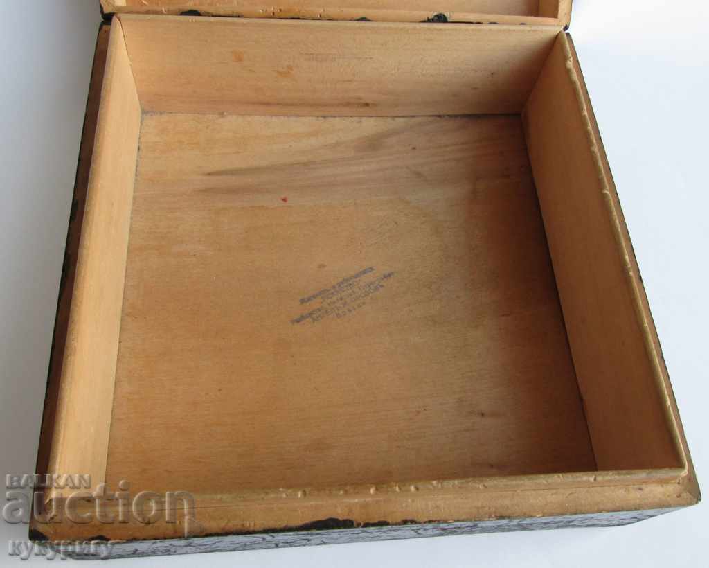old wooden box intarsia cavalry Kingdom of Bulgaria - 5