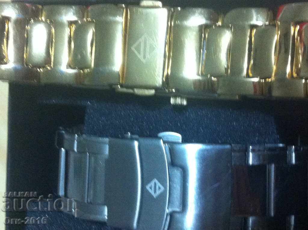 Lot Watches Alpha Saphi - 5