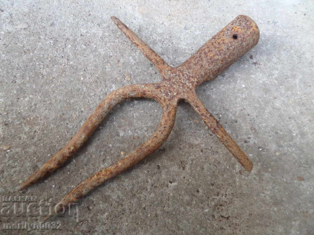 Auction Old twin forged, villa, wrought iron Auction Old twin forged, villa, wrought iron