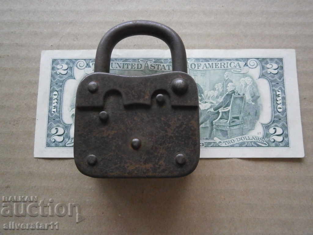 Auction  old padlock