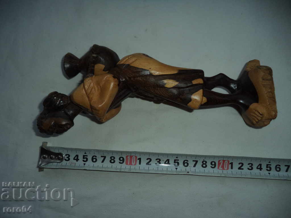 Delivery of OLD AFRICAN WOOD STATE Delivery of OLD AFRICAN WOOD STATE