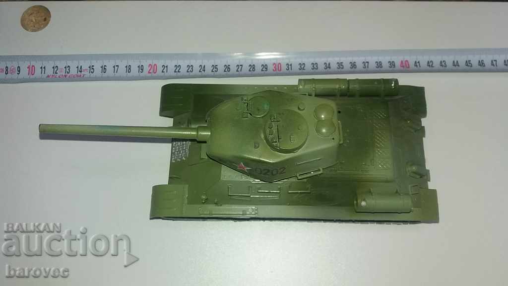 Tank Model T - 34 with price 79.99 BGN | € 40.90 Tank Model T - 34 with price 79.99 BGN | € 40.90